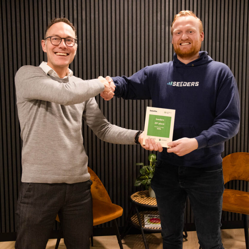 Dennis Akkerman receiving the Deloitte Technology Fast50 award for Seeders